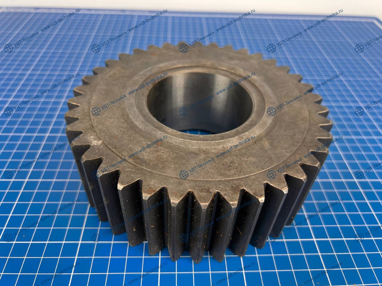 207-27-71140 Шестерня - фото 2