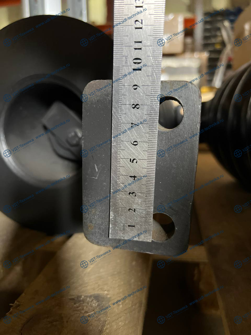 20Y-30-29100 Натяжитель цепи PC200-7/PC220 7/8  - фото 3