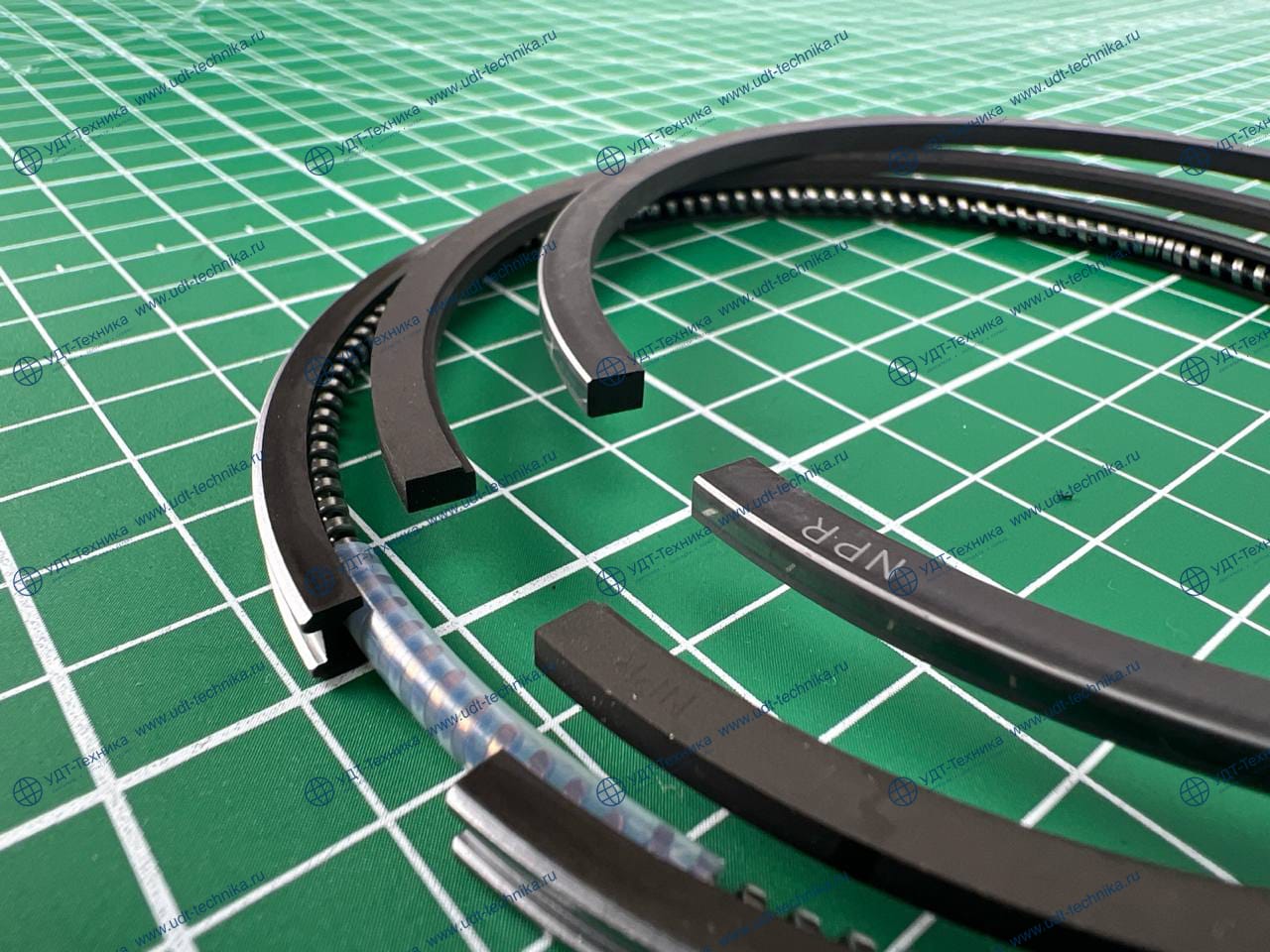 6136-31-2030 Кольцо поршневое