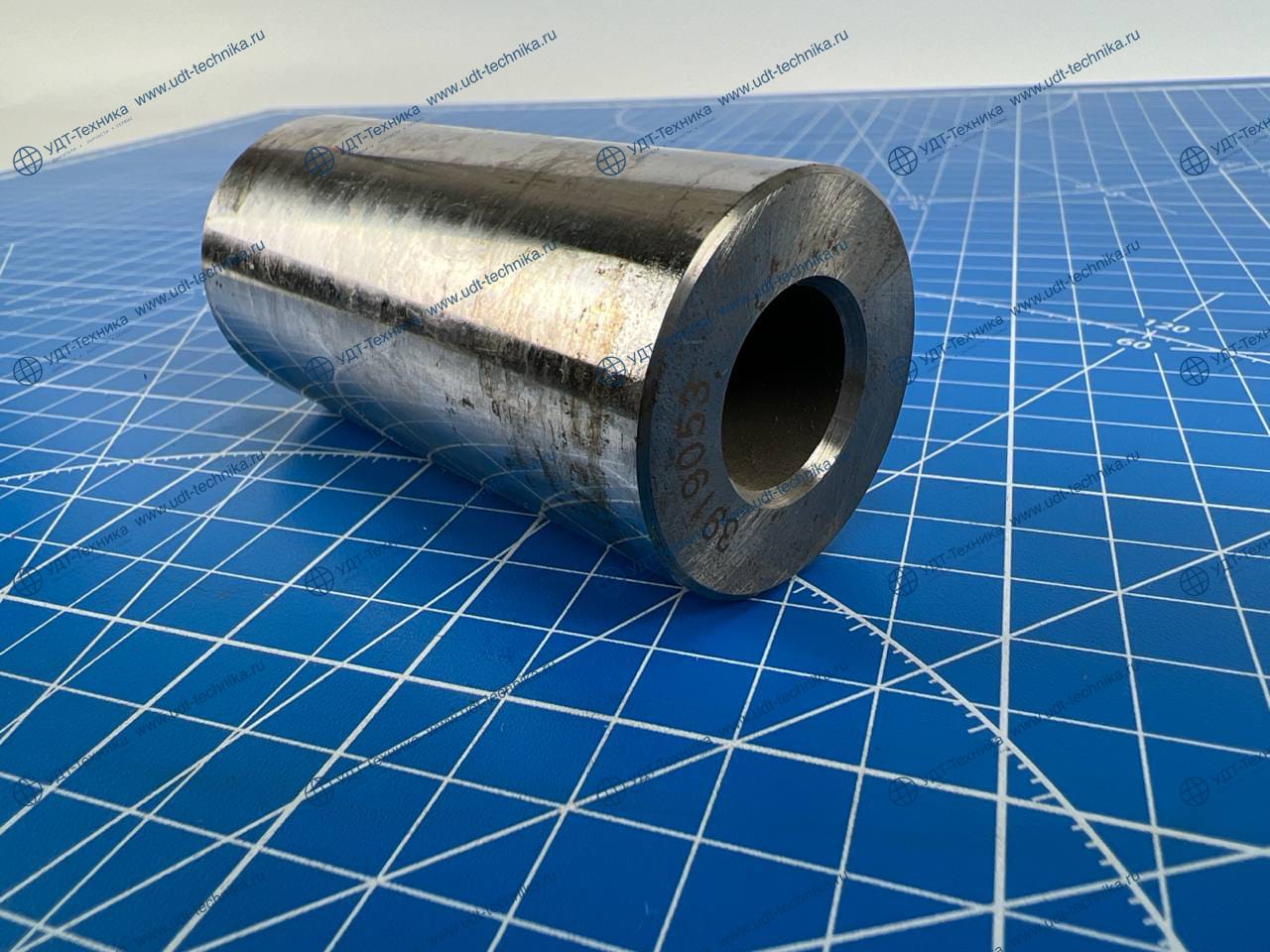 3934047 Палец поршневой - фото 2