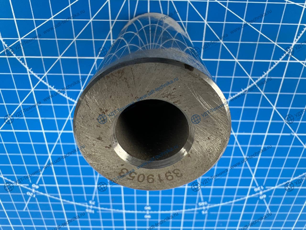 3934047 Палец поршневой