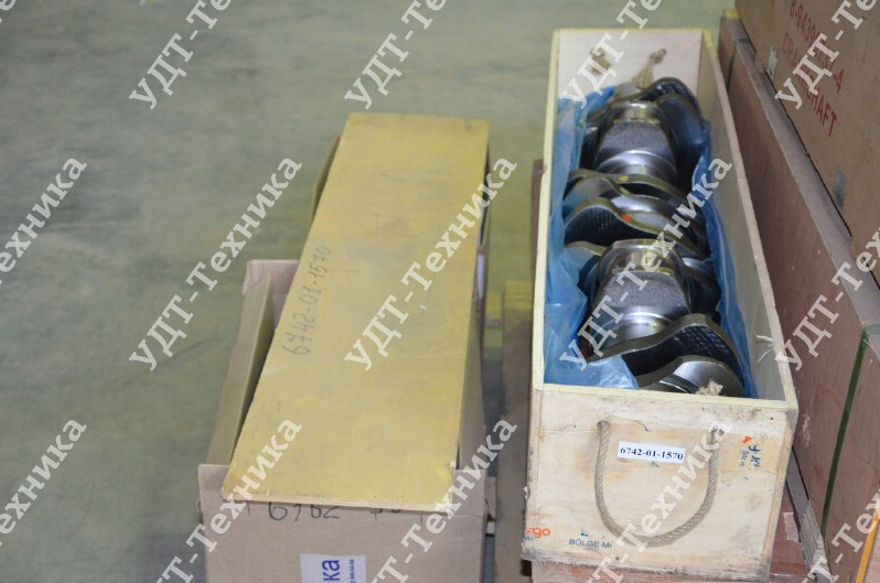 6742-01-1570 Коленвал