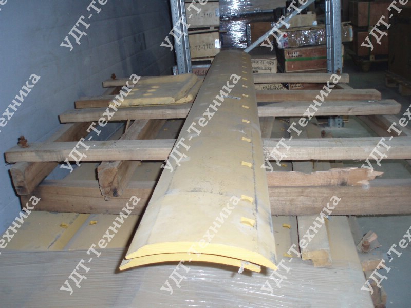 7D-1158 Нож отвала