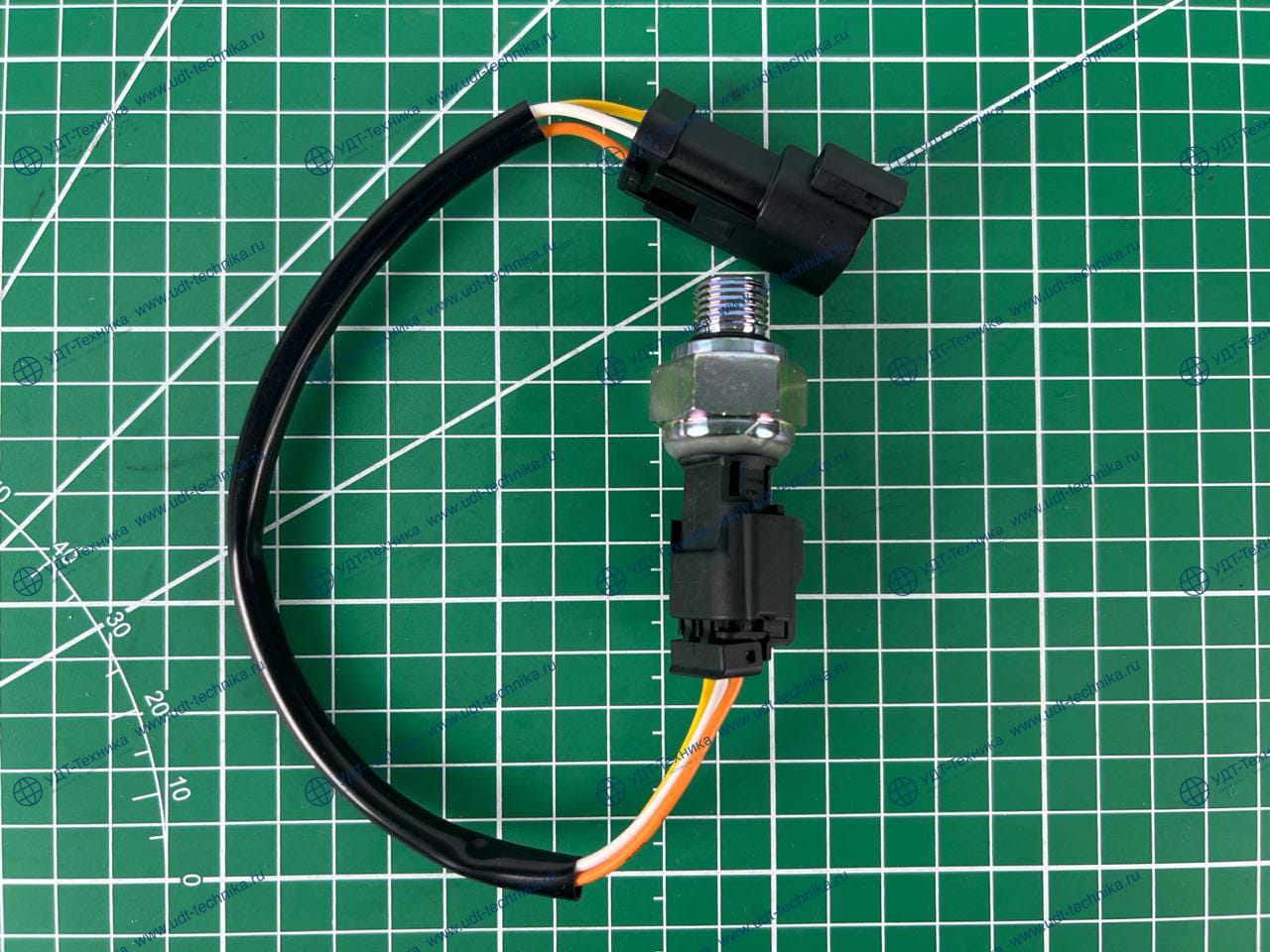 208-06-71130 Датчик - фото 3