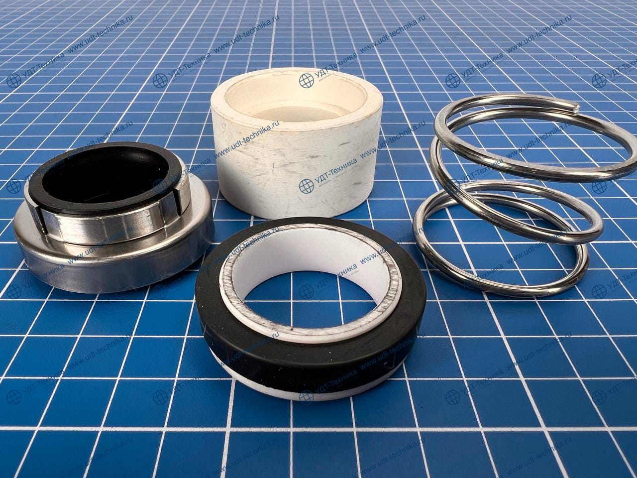 1664376 Сальник