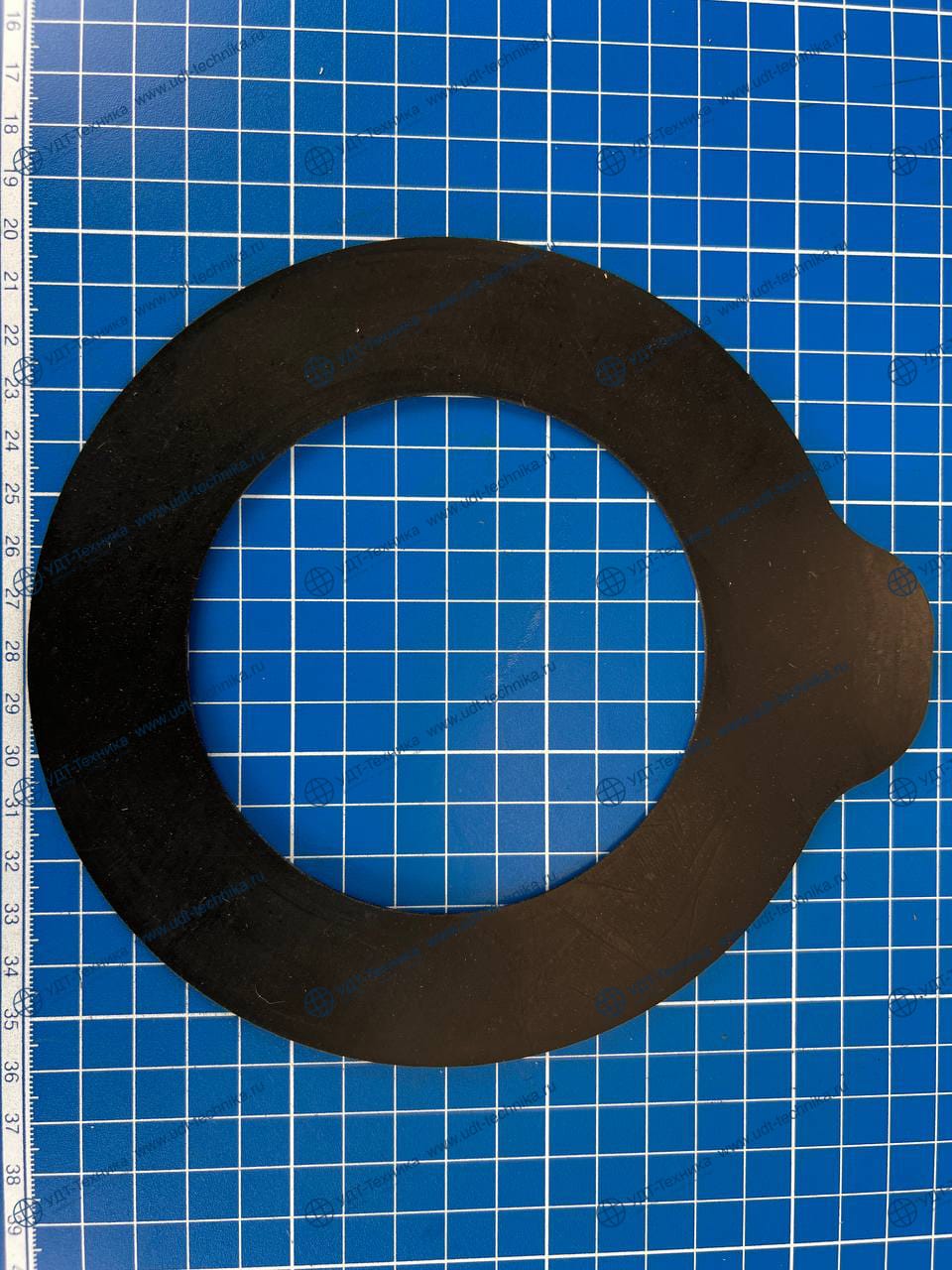 207-70-71261 Шайба (160x101x2) резиновая - фото 2