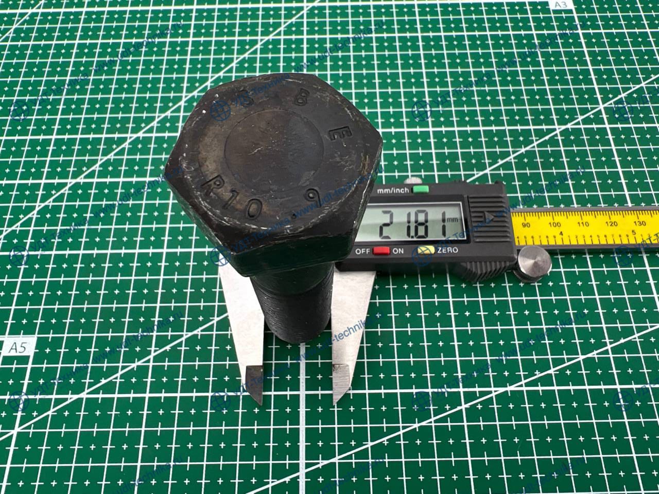 01010-62285 Болт