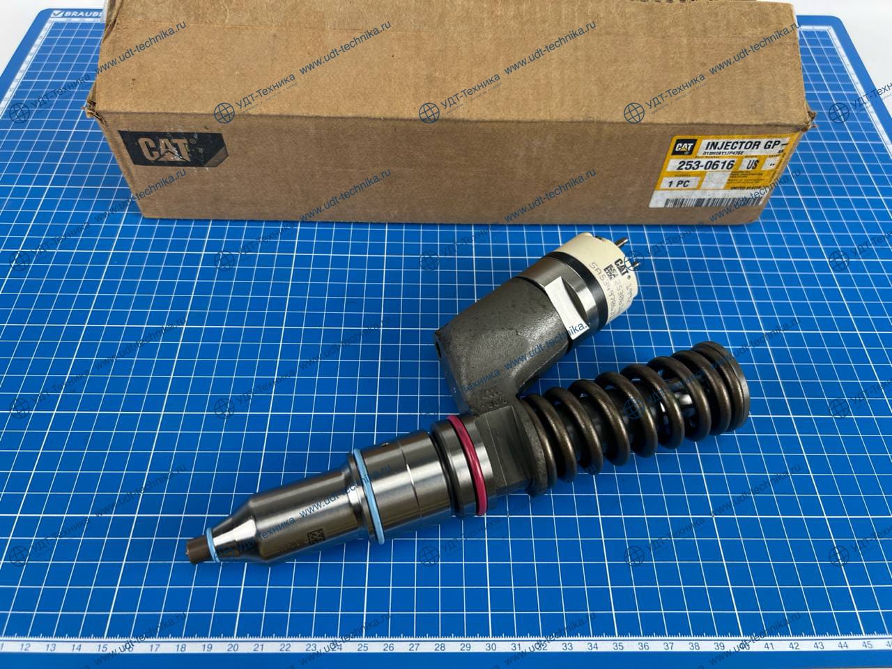 2530616/2447716 Форсунка топливная - фото 5