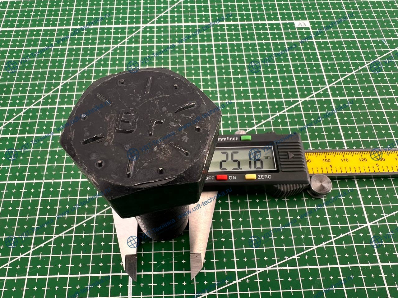 2H3745 Болт - фото 2