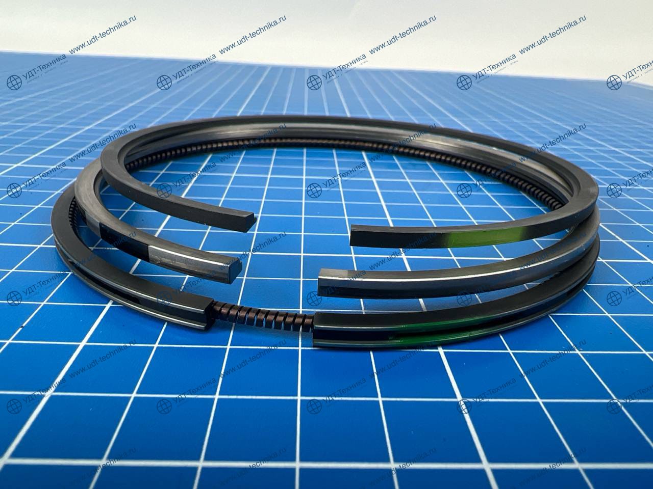 6745-31-2010 Кольцо поршневое (комплект из 3-х колец на 1 порше