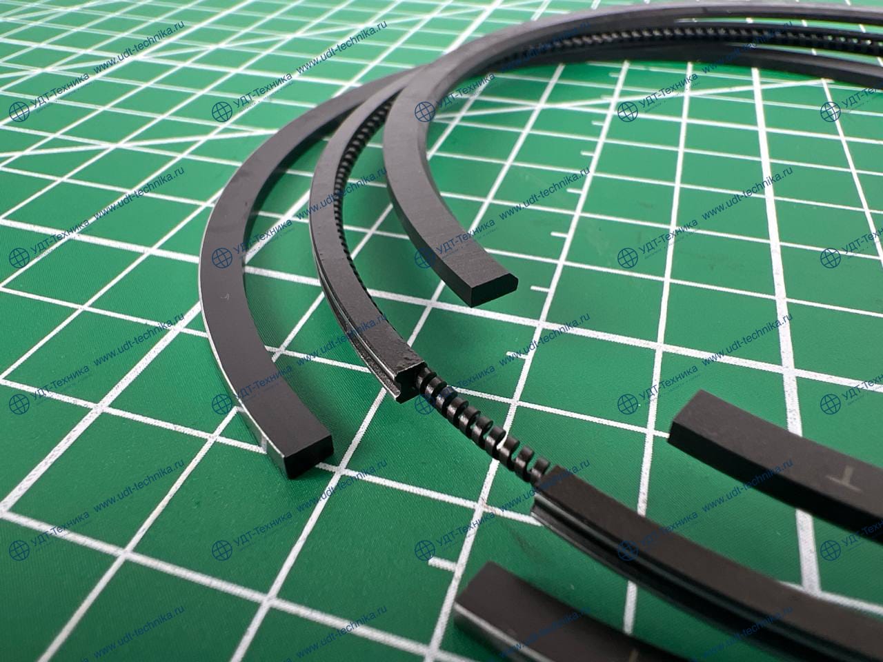 YM123900-22050 Кольца поршневые