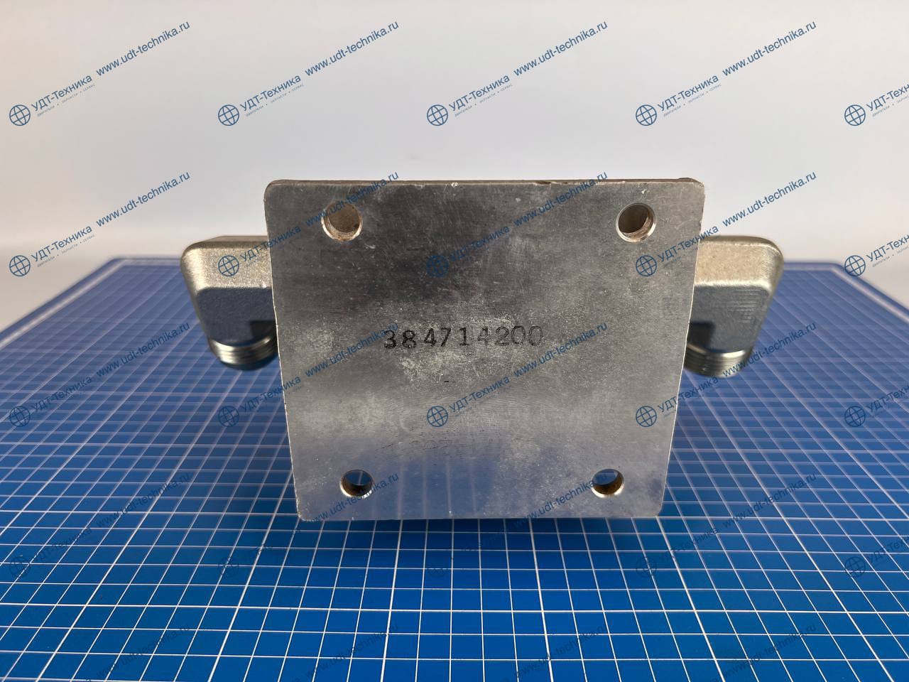 3846568 Головка масляного фильтра - фото 3