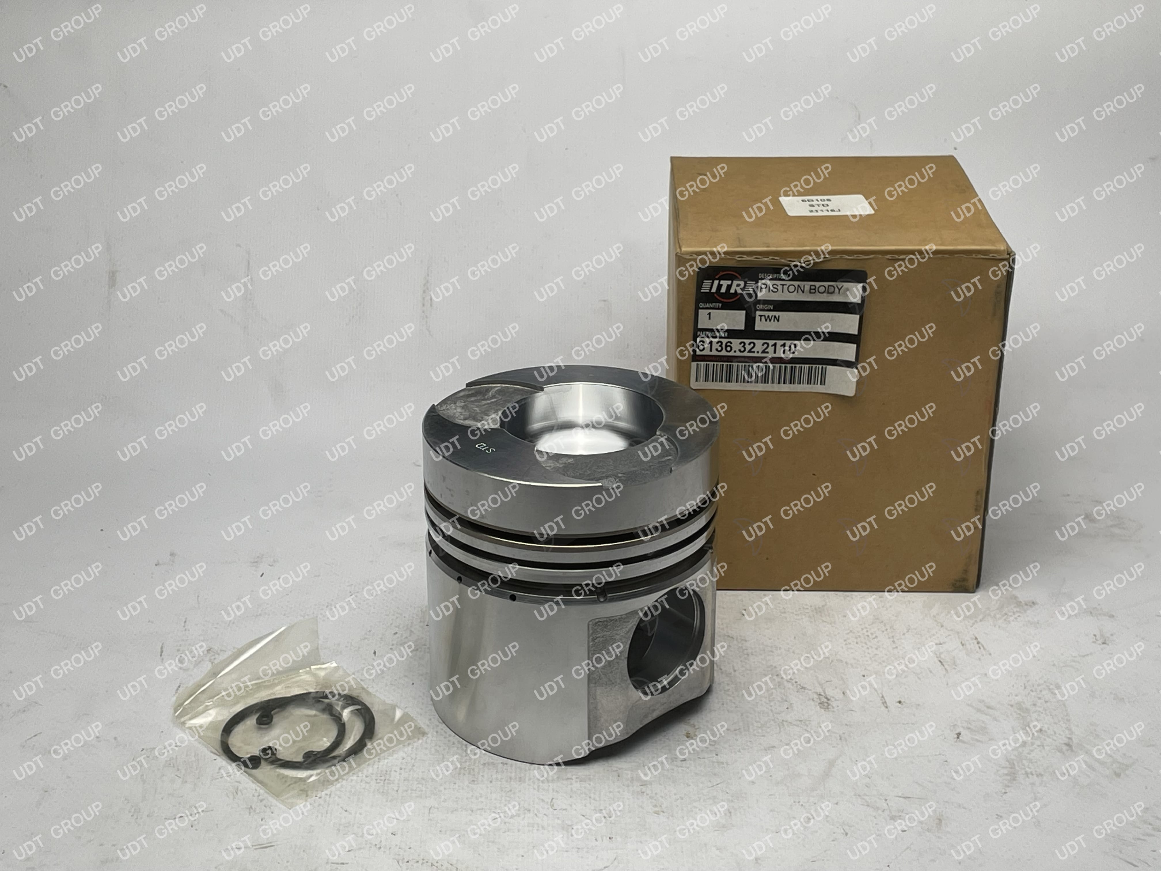 6136-32-2110 Поршень
