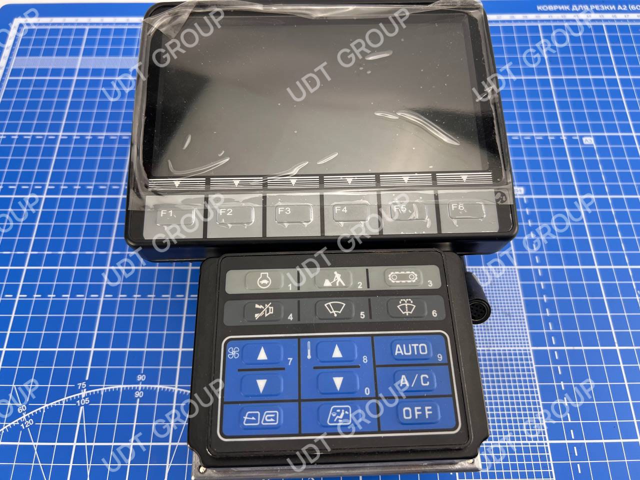 7835-31-1010 Монитор для KOMATSU PC200-8 - фото 5