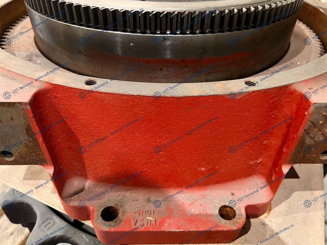 4026662 Картер маховика QSX15 (б/у)