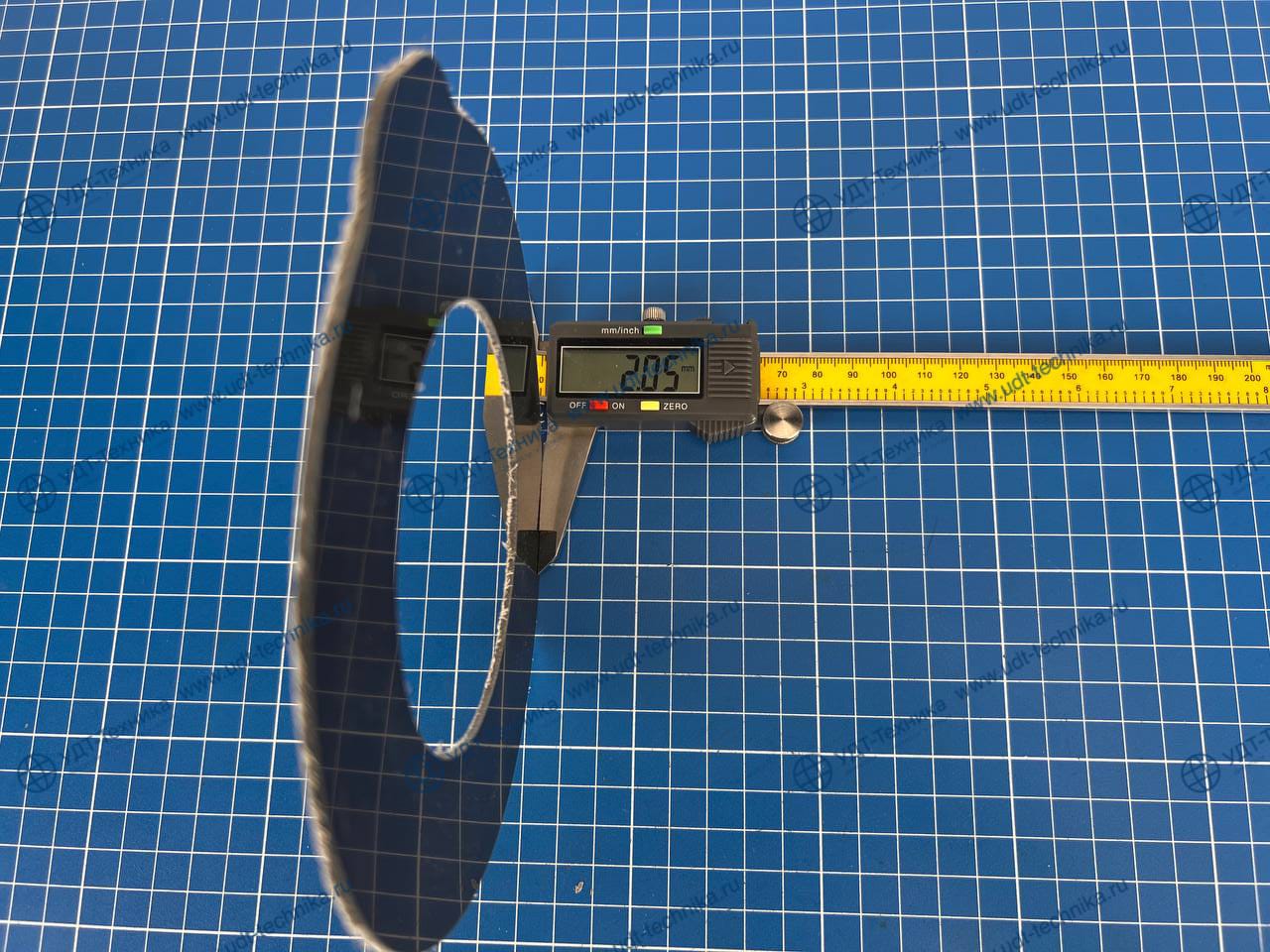 207-70-73271 Шайба (160х91х2) пластиковая