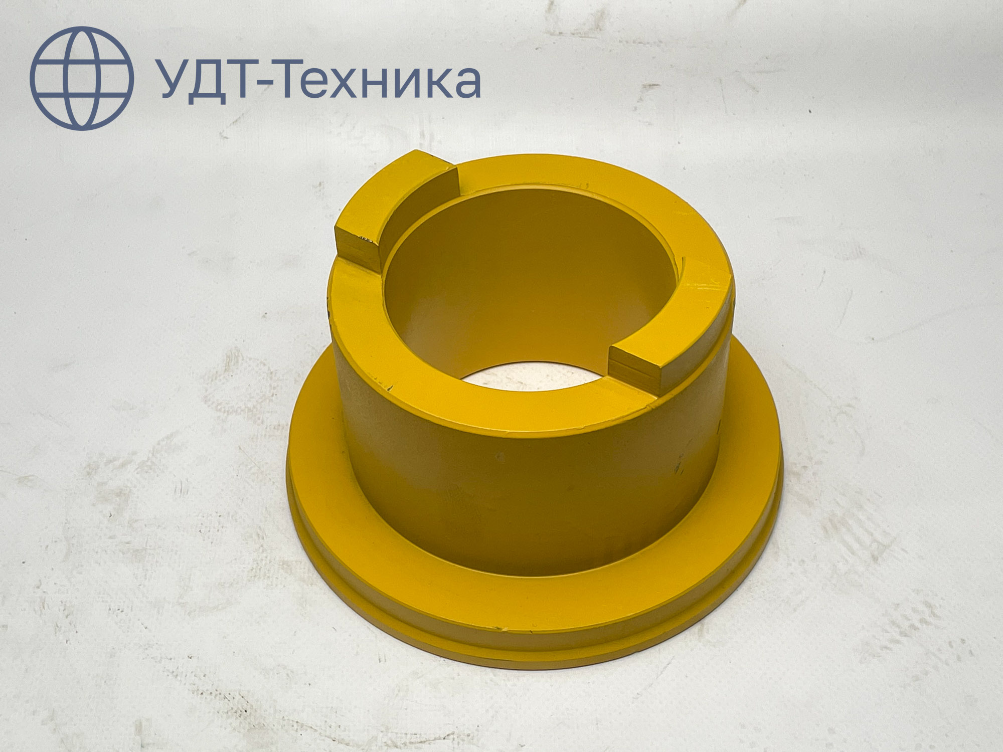 208-70-34230 Втулка