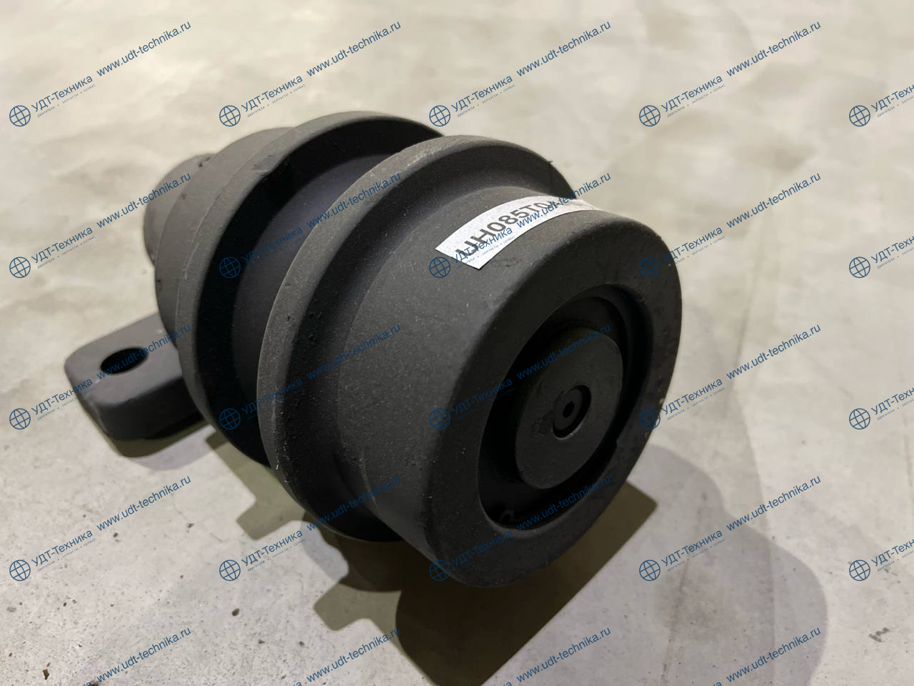 UH085T0A Каток поддерживающий