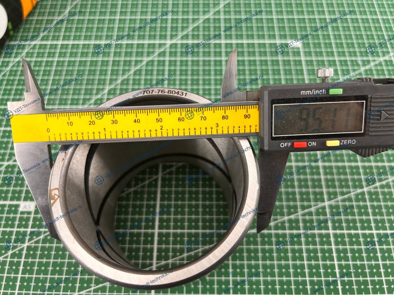 707-76-80431 Втулка - фото 2