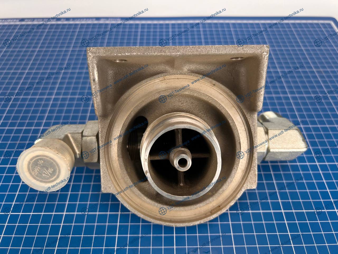 4063933 Кронштейн - фото 2