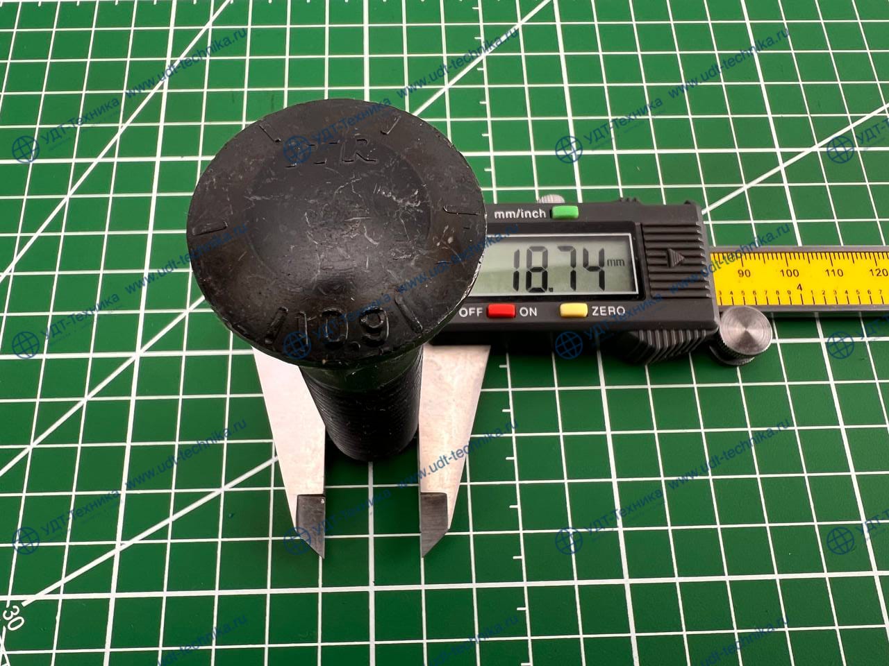 02090-11280 Болт