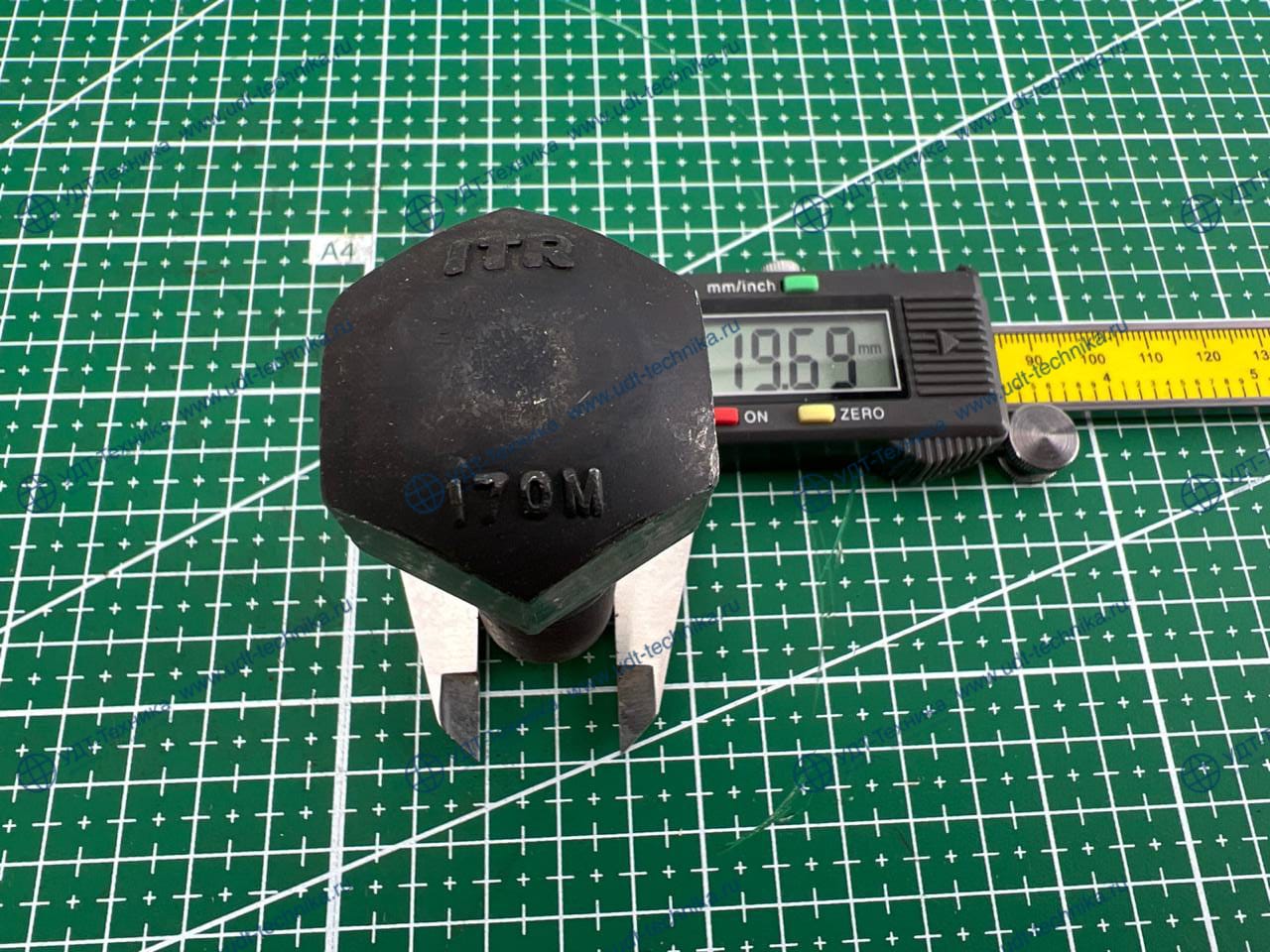 154-32-21323 Болт