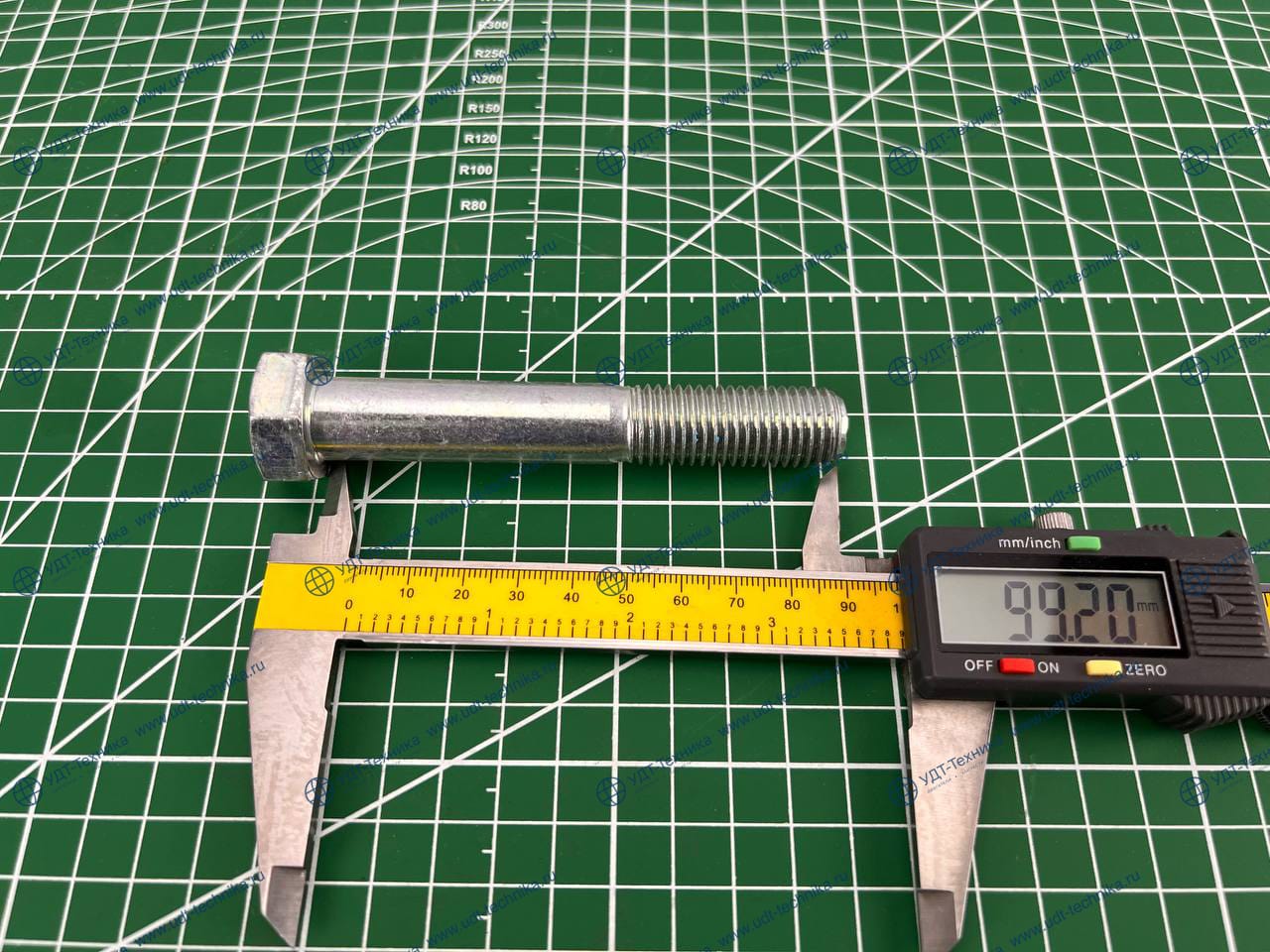 7X2556 Болт - фото 2