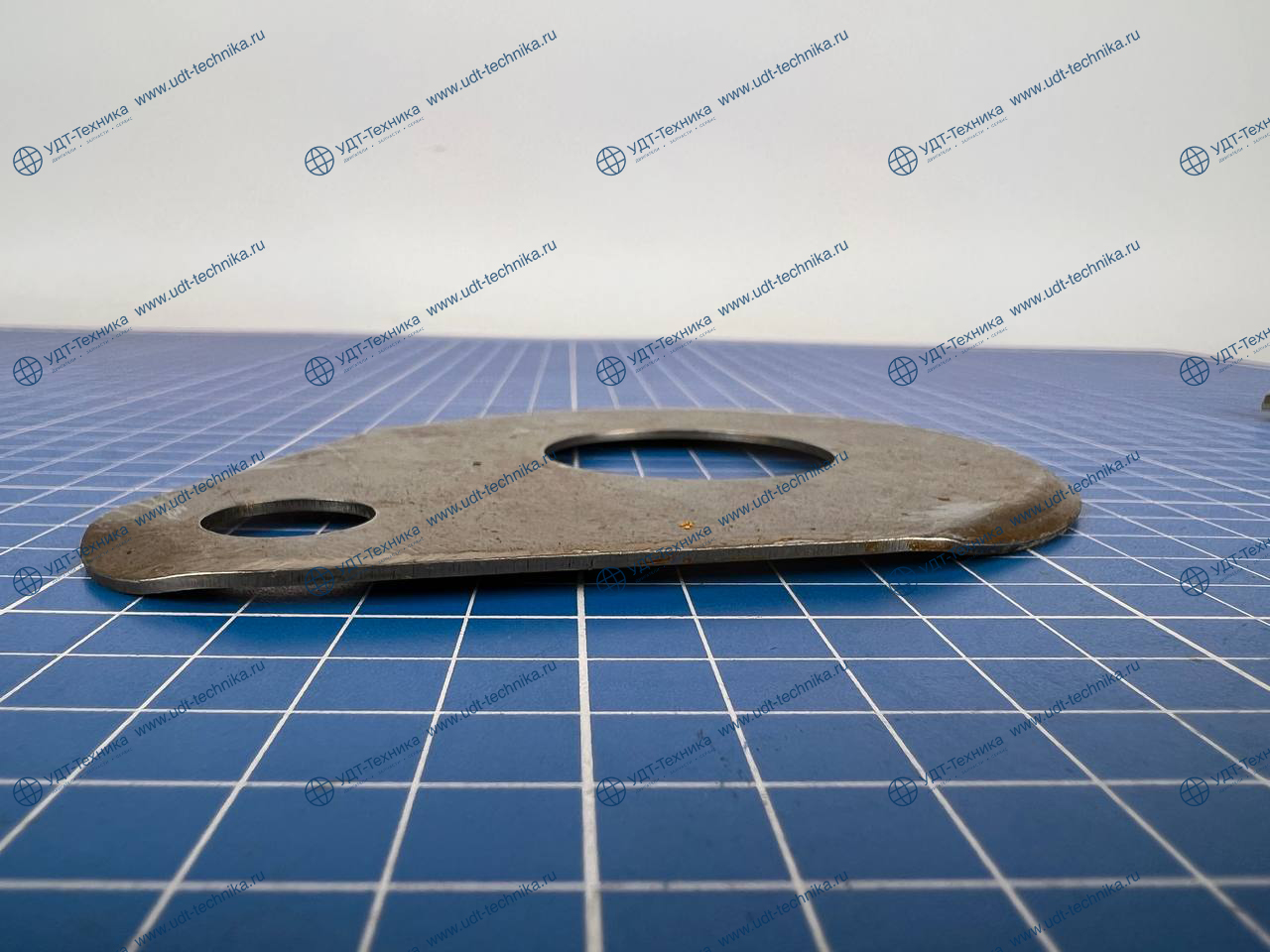 130-27-51140 Замок