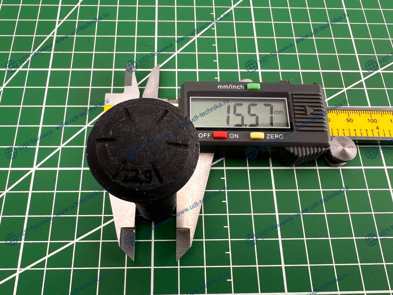 02090-11055 Болт