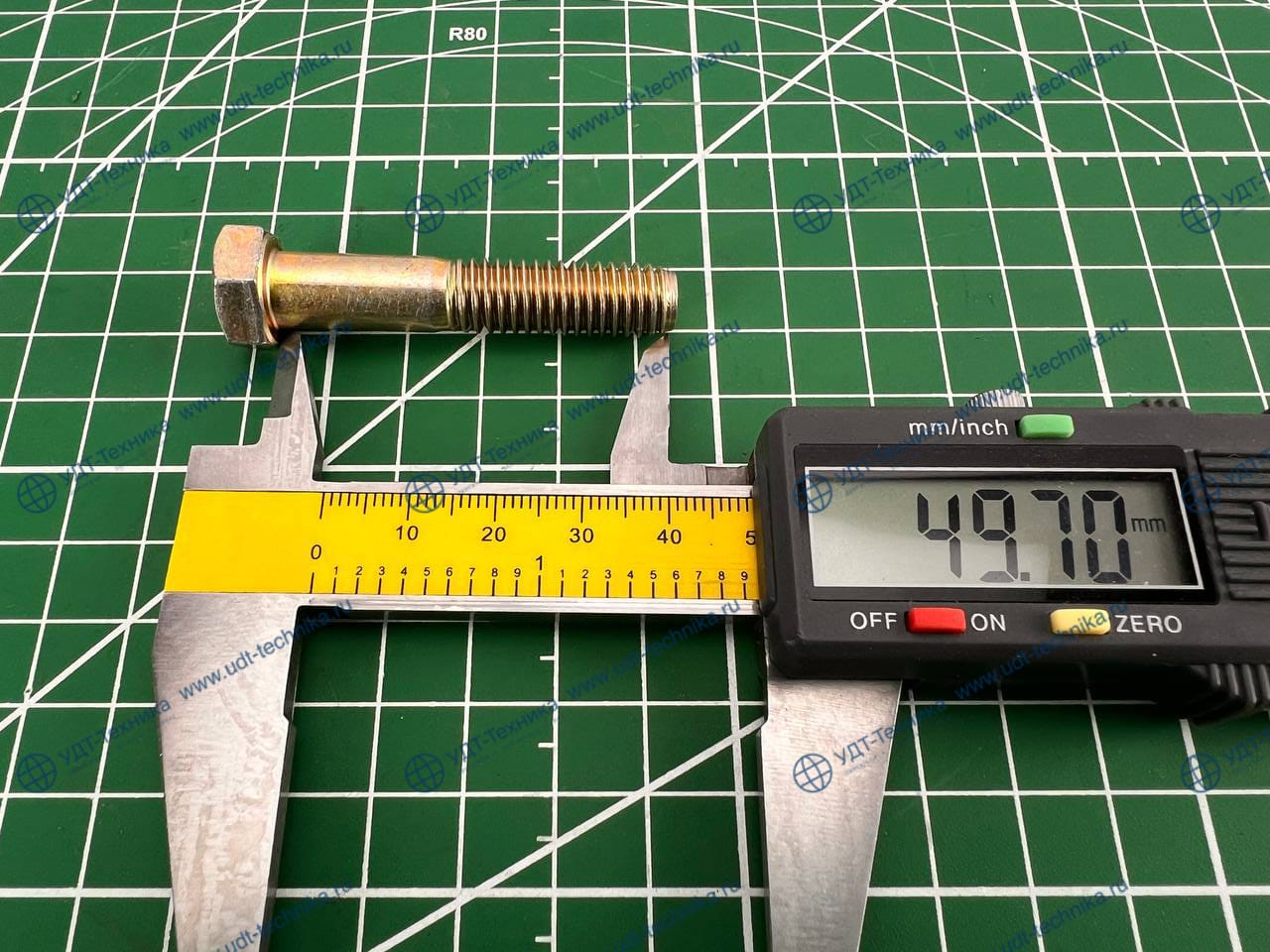 8T2501 Болт - фото 2