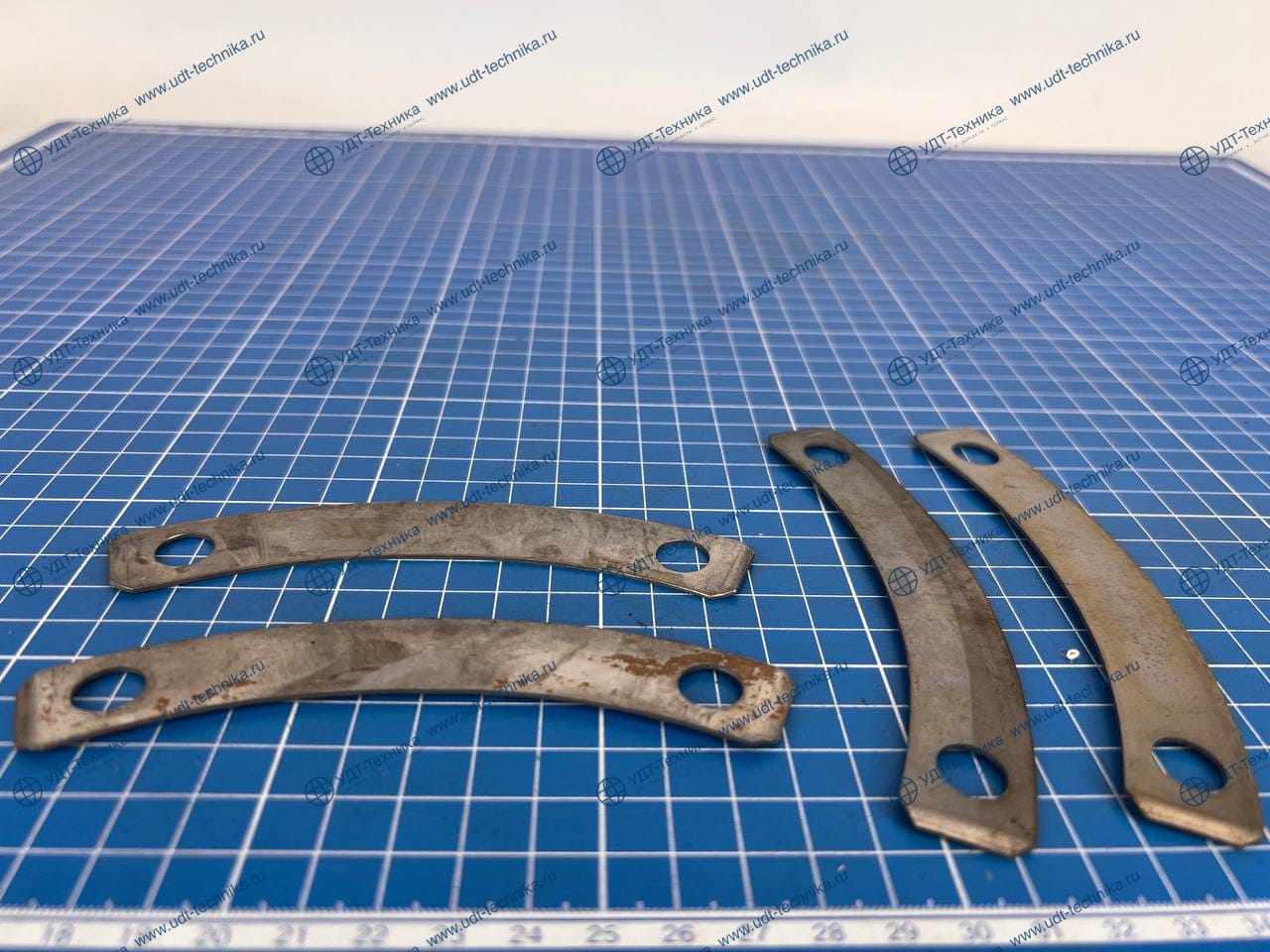 6127-21-4240 Замок