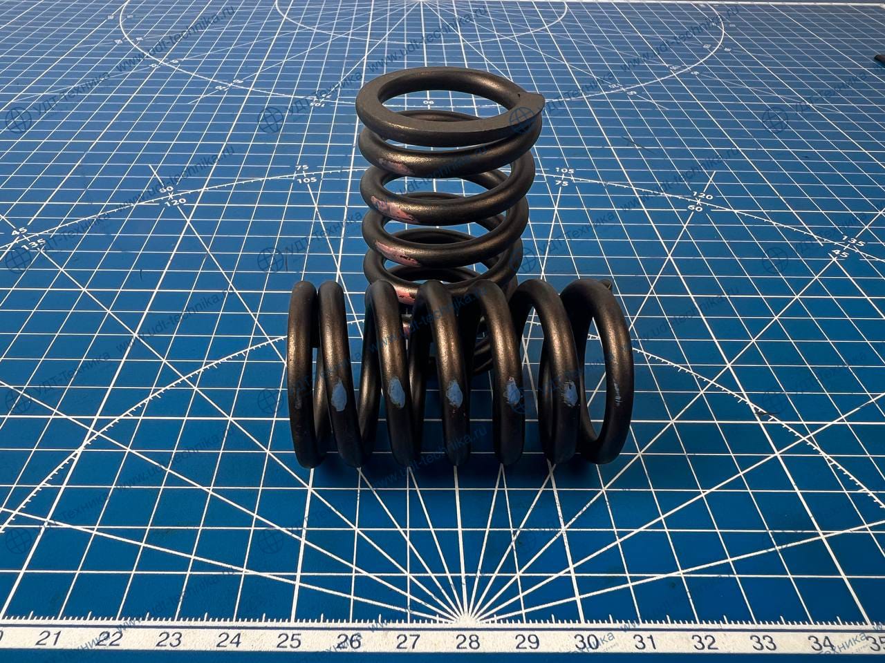 4W2471 Пружина клапана