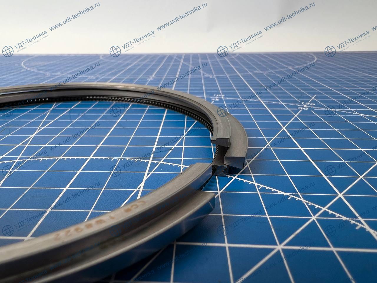 1W8922/1343761+2P2817+7N7078 Комплект поршневых колец - фото 2