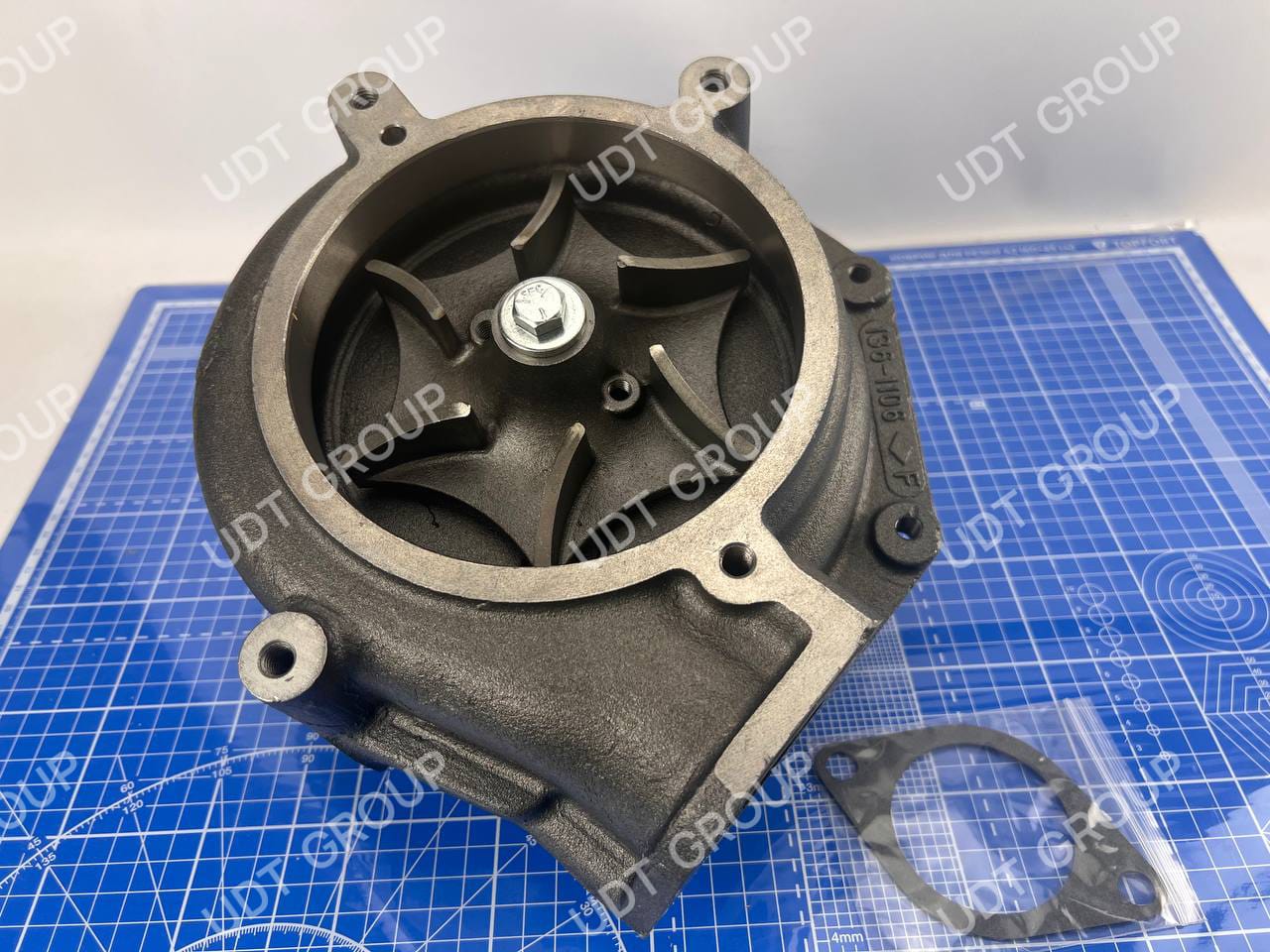 3520211 Помпа водяного охлаждения 74 зуба - фото 3