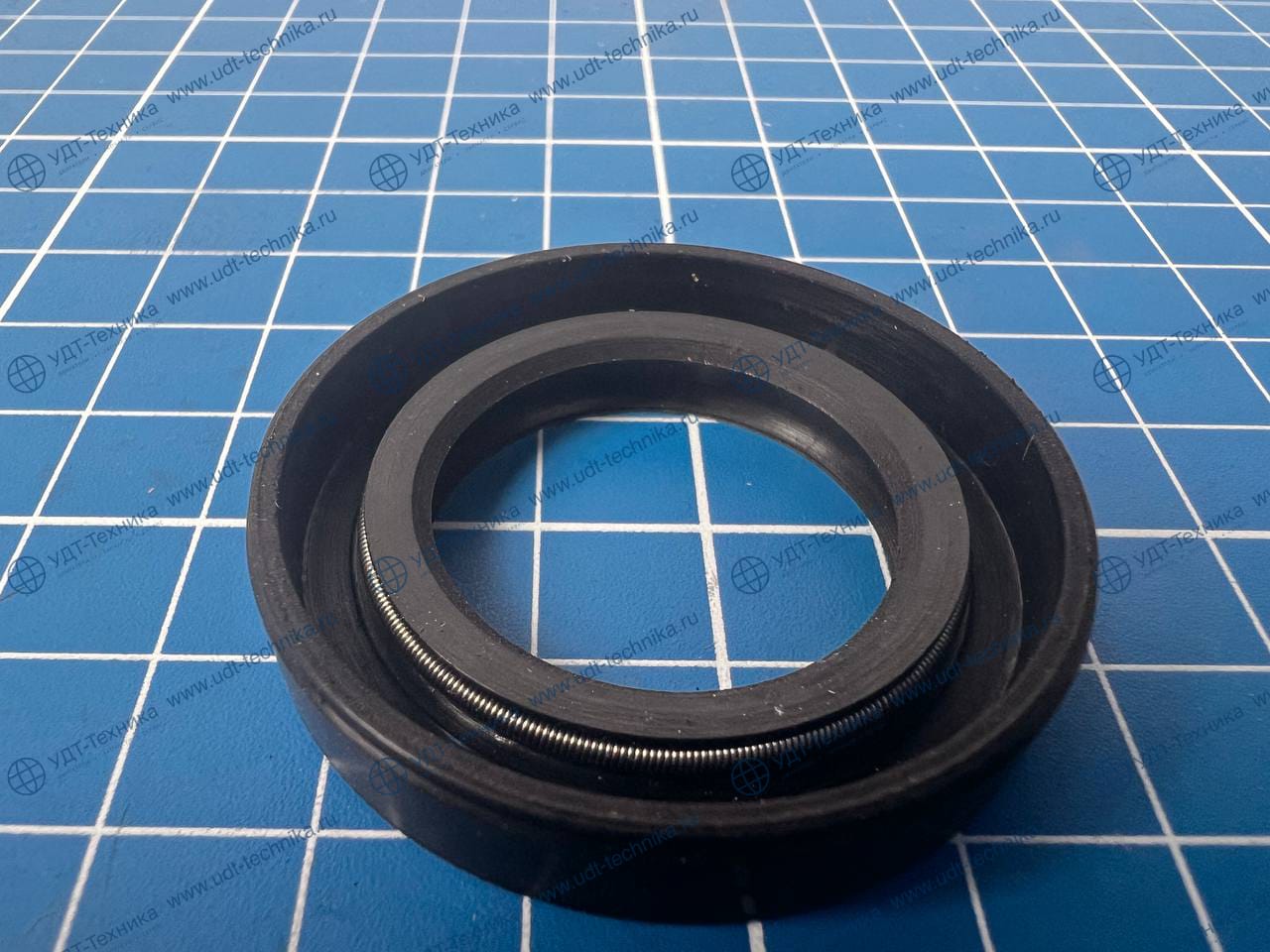 6V3675 Сальник - фото 3