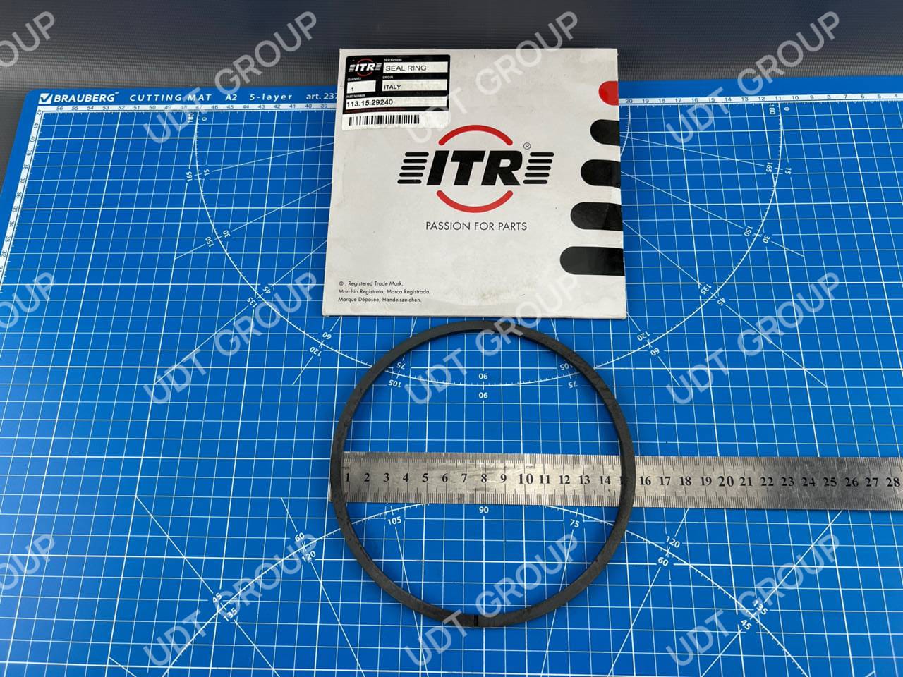 113-15-29240 Сальник