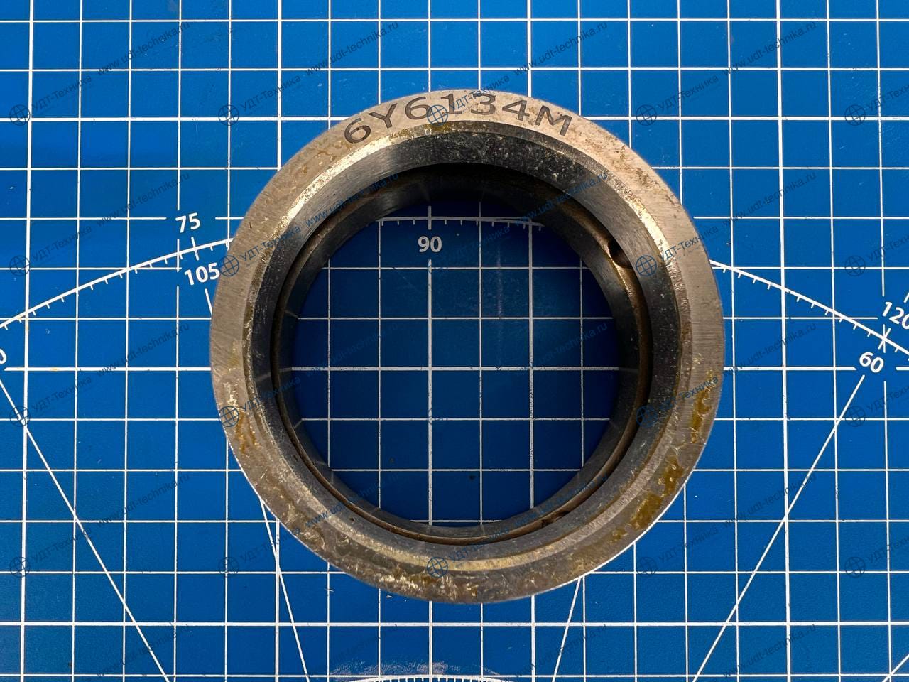 6Y6134 Втулка