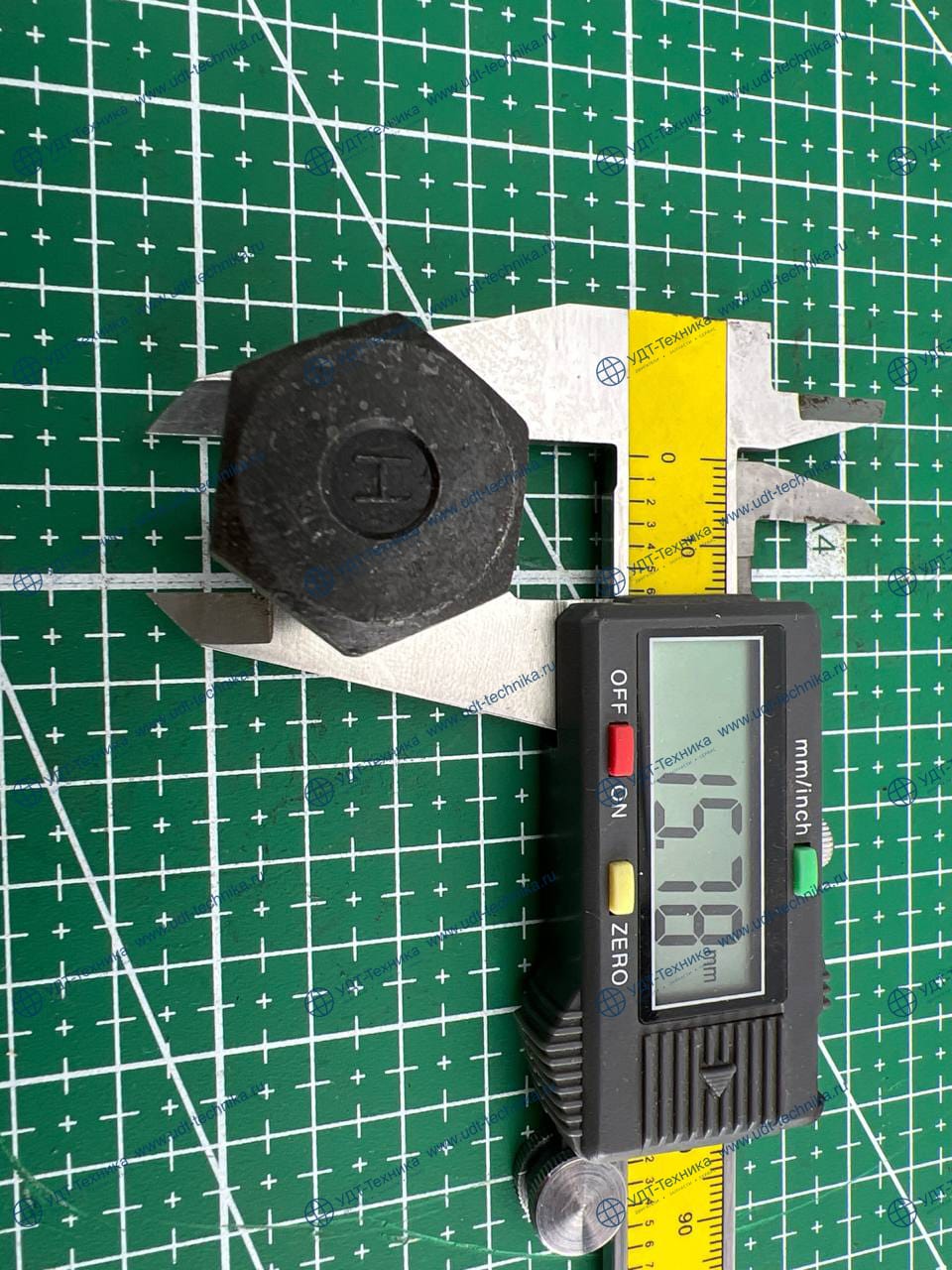 131-27-51120 Болт