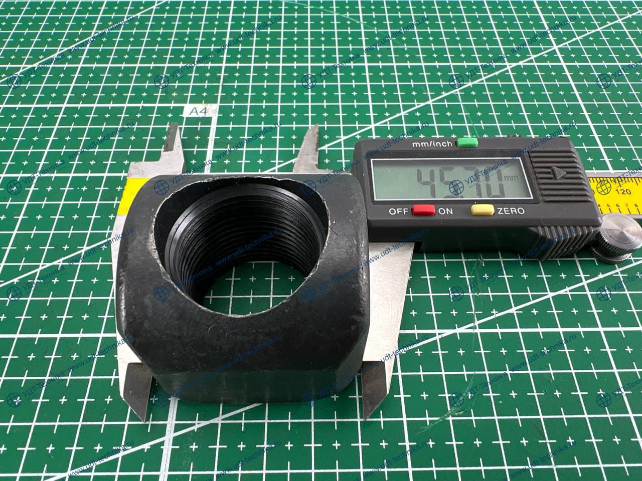 198-32-11221 Гайка