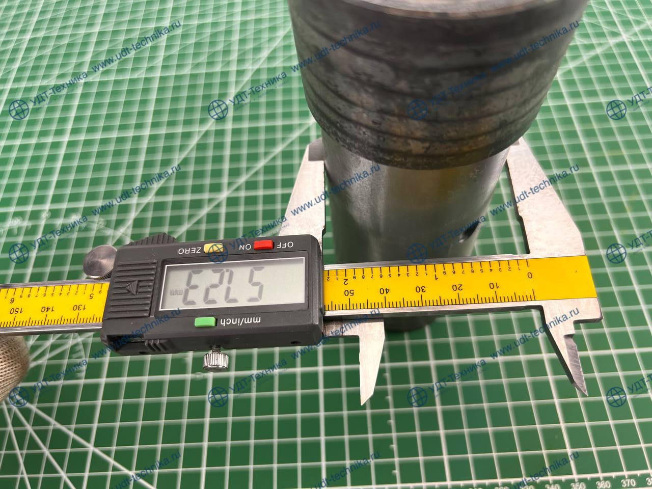 2V4700 Палец - фото 2