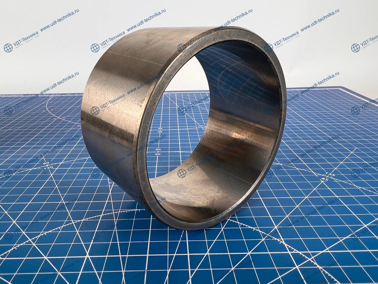 3G4292 Втулка - фото 2