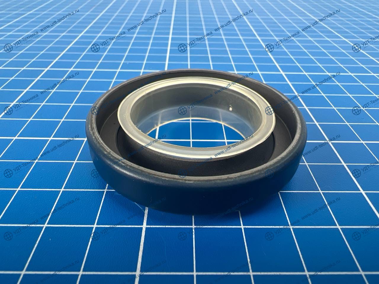 8C3100 Сальник - фото 2