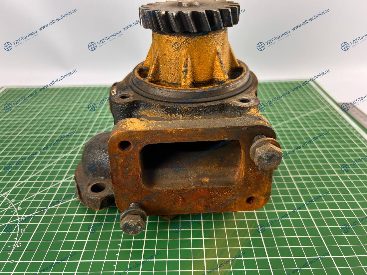 6154-61-1102 Насос водяной б/у - фото 4