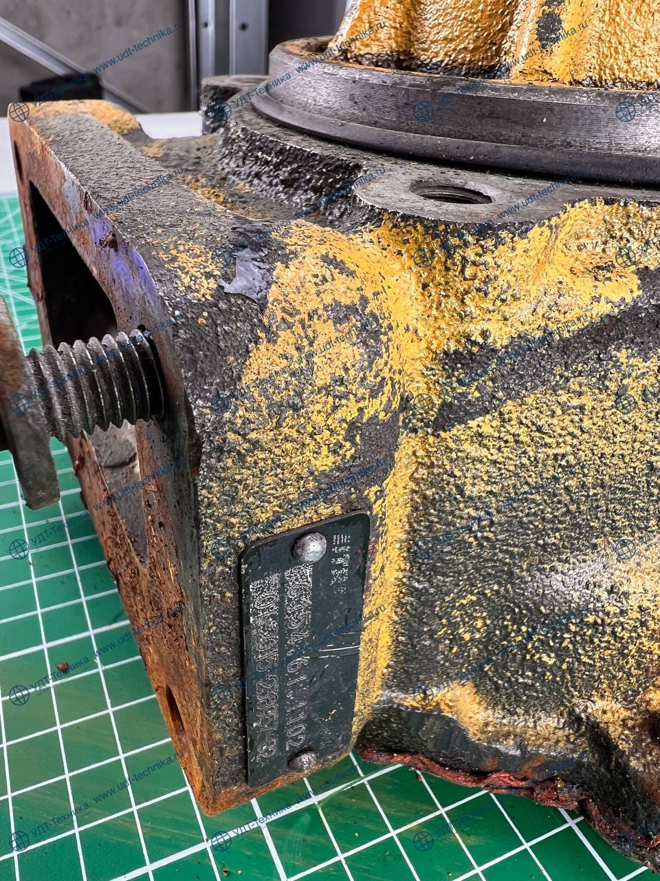 6154-61-1102 Насос водяной б/у - фото 5