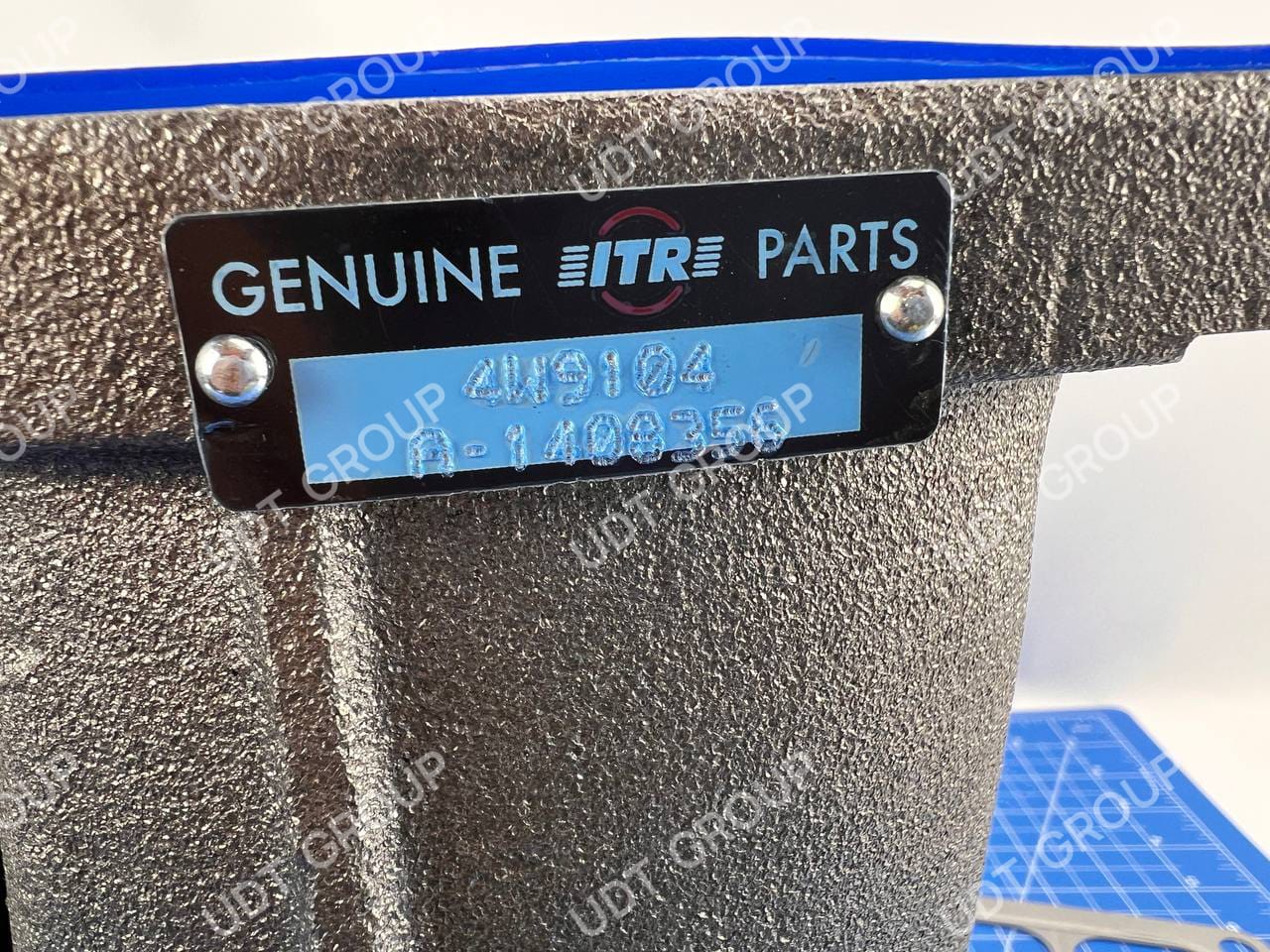 4W9104 Турбокомпрессор - фото 3