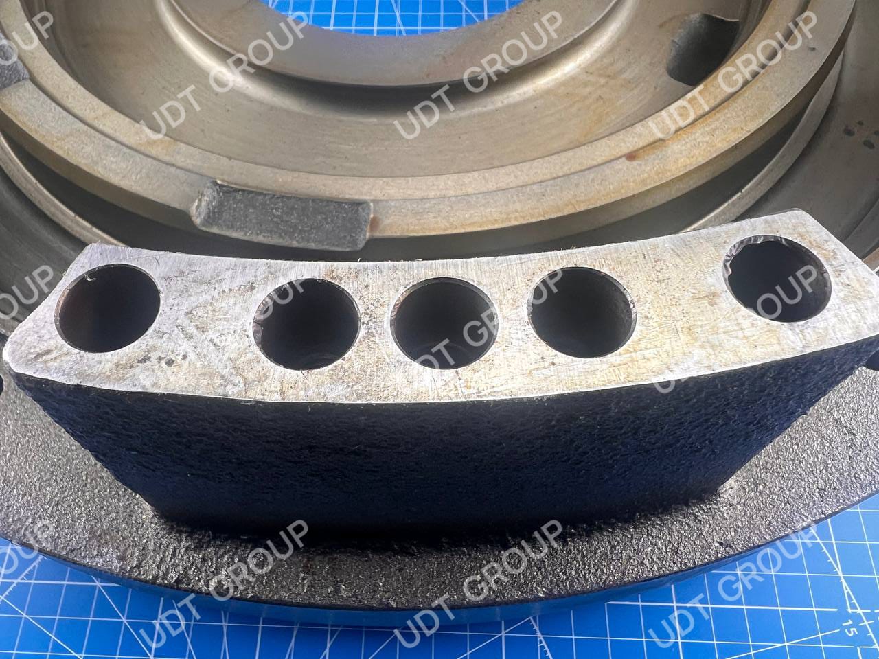 7G5748 картер - фото 4