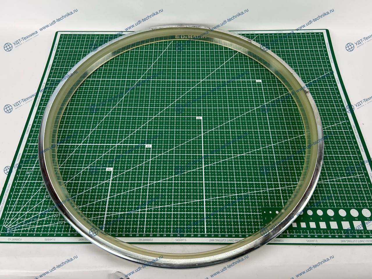 198-30-31240 Сальник б/у