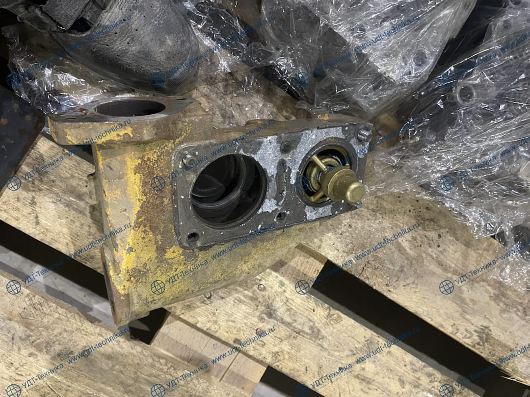 6210-61-6410 Корпус термостатов БУ - фото 3