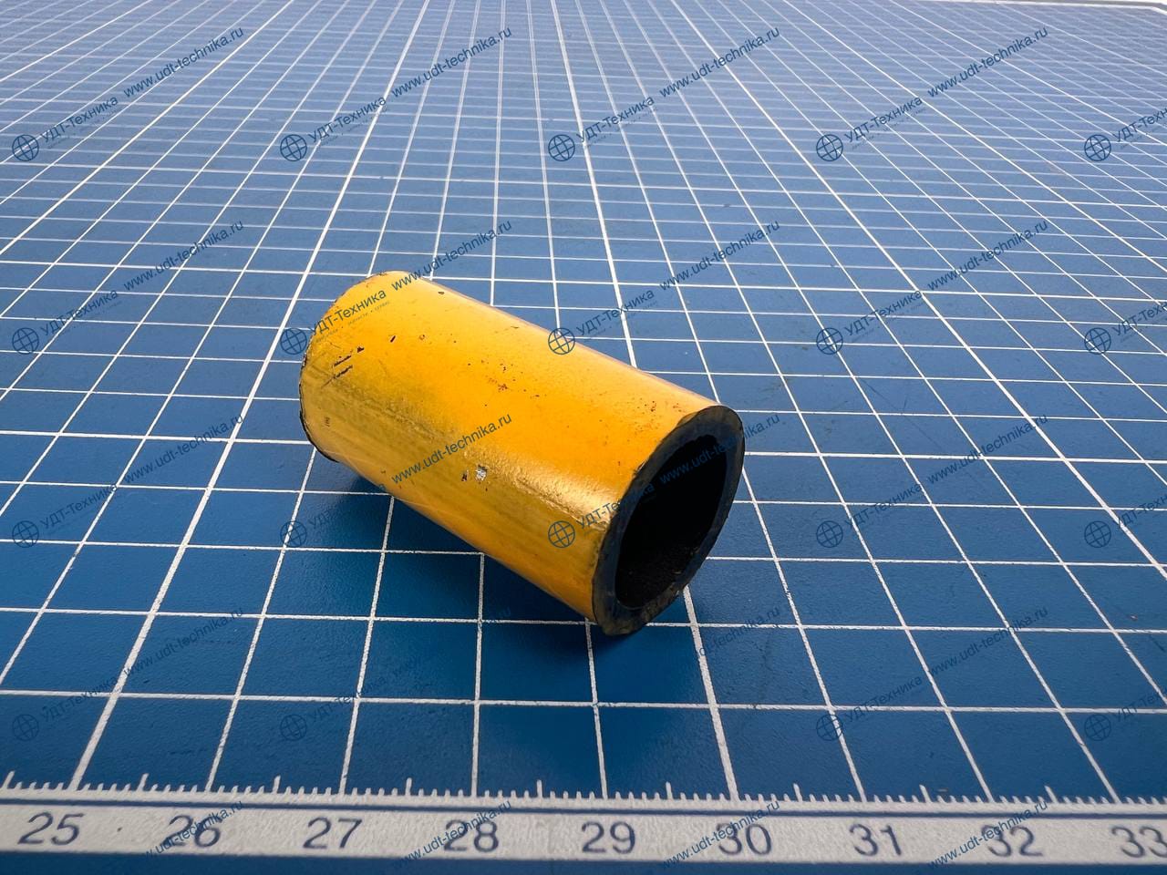 235-950-1851 Втулка