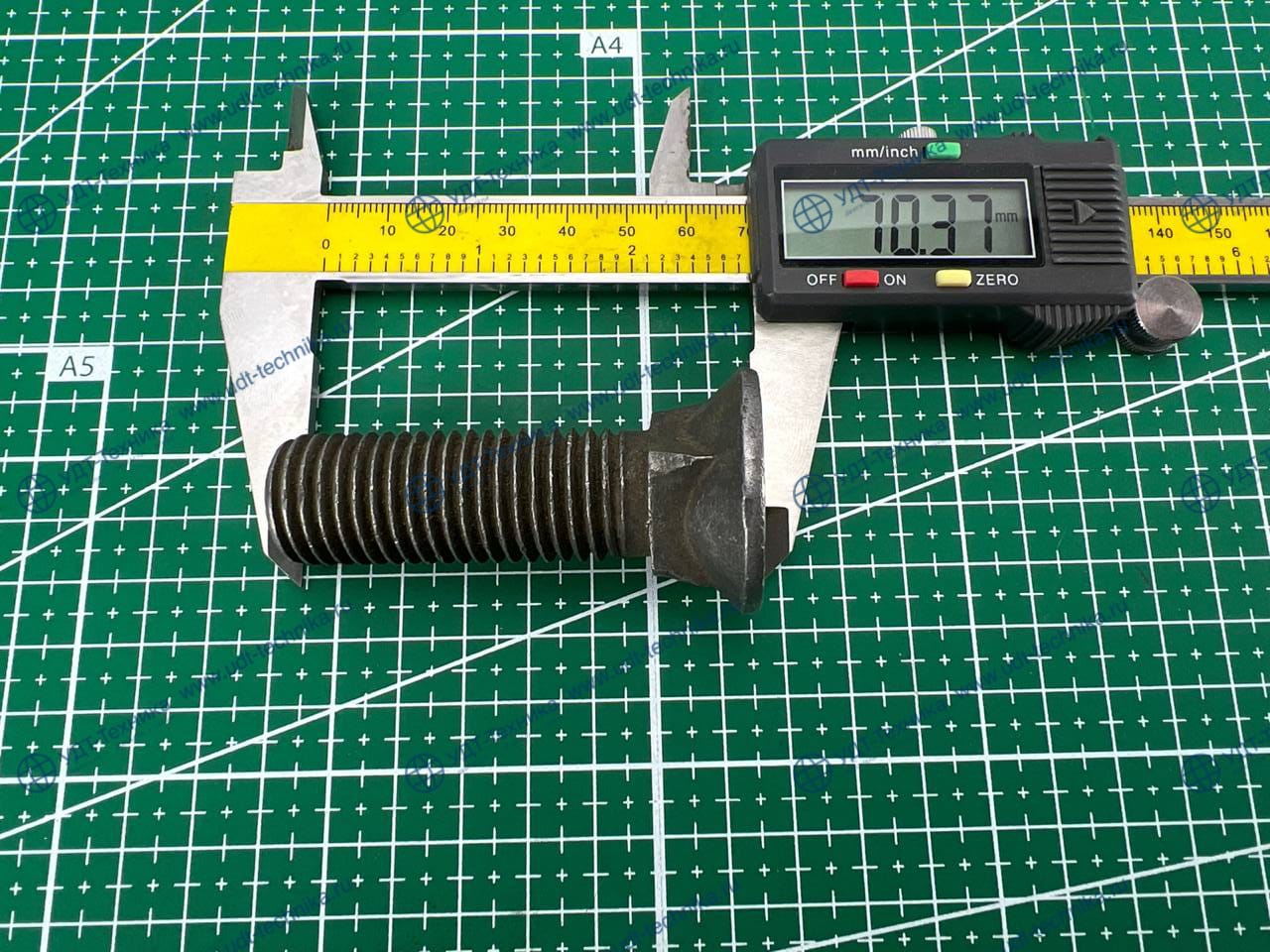 01010-32050 Болт потайной M20x2.5x45